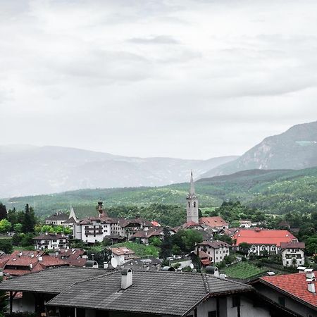 Apartment Schoenblick Caldaro Esterno foto